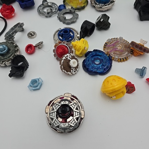 Takara Tomy Beyblade Set Lot Burst Launcher from Hasbro See Photos For Condition - Picture 3 of 10